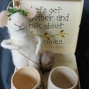 Coachella mouse ornament